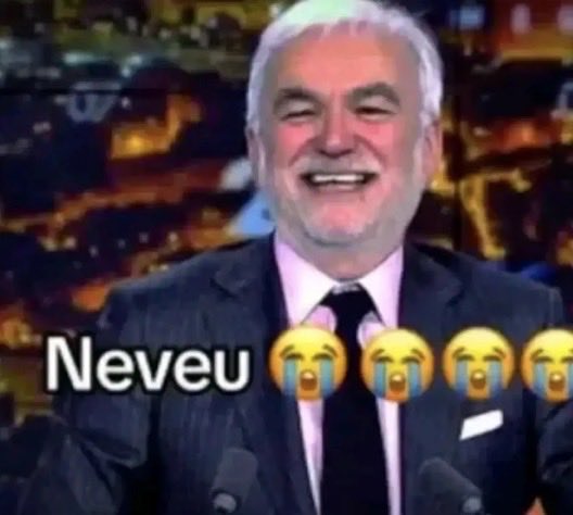 pa2nom_'s tweet photo. olise il passe de kane en club a mbappe en edf mdrrrr de la gloire à la gloire il mange trop bien https://t.co/hncVpjB08Q