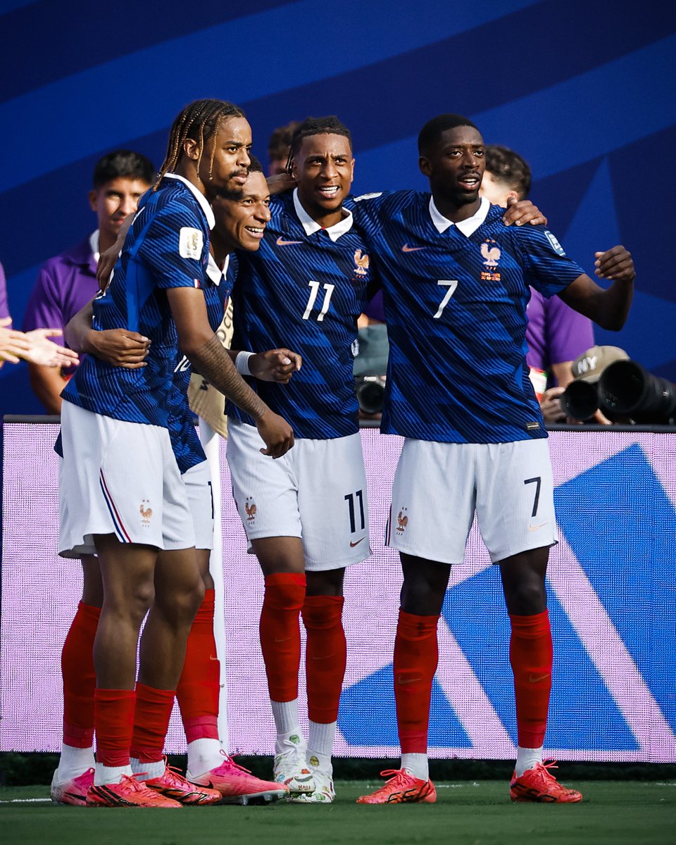 fifaworldcup_fr's tweet photo. Tout simplement effrayant 😨🇫🇷

#FIFAWorldCup https://t.co/97sgdTnpcp