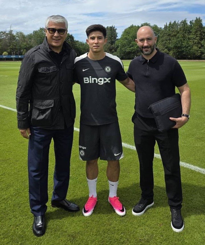 LDNFootbalI's tweet photo. Dastan Satpaev has arrived at Cobham for pre-season training… ✅ https://t.co/JSVn9BBnbV