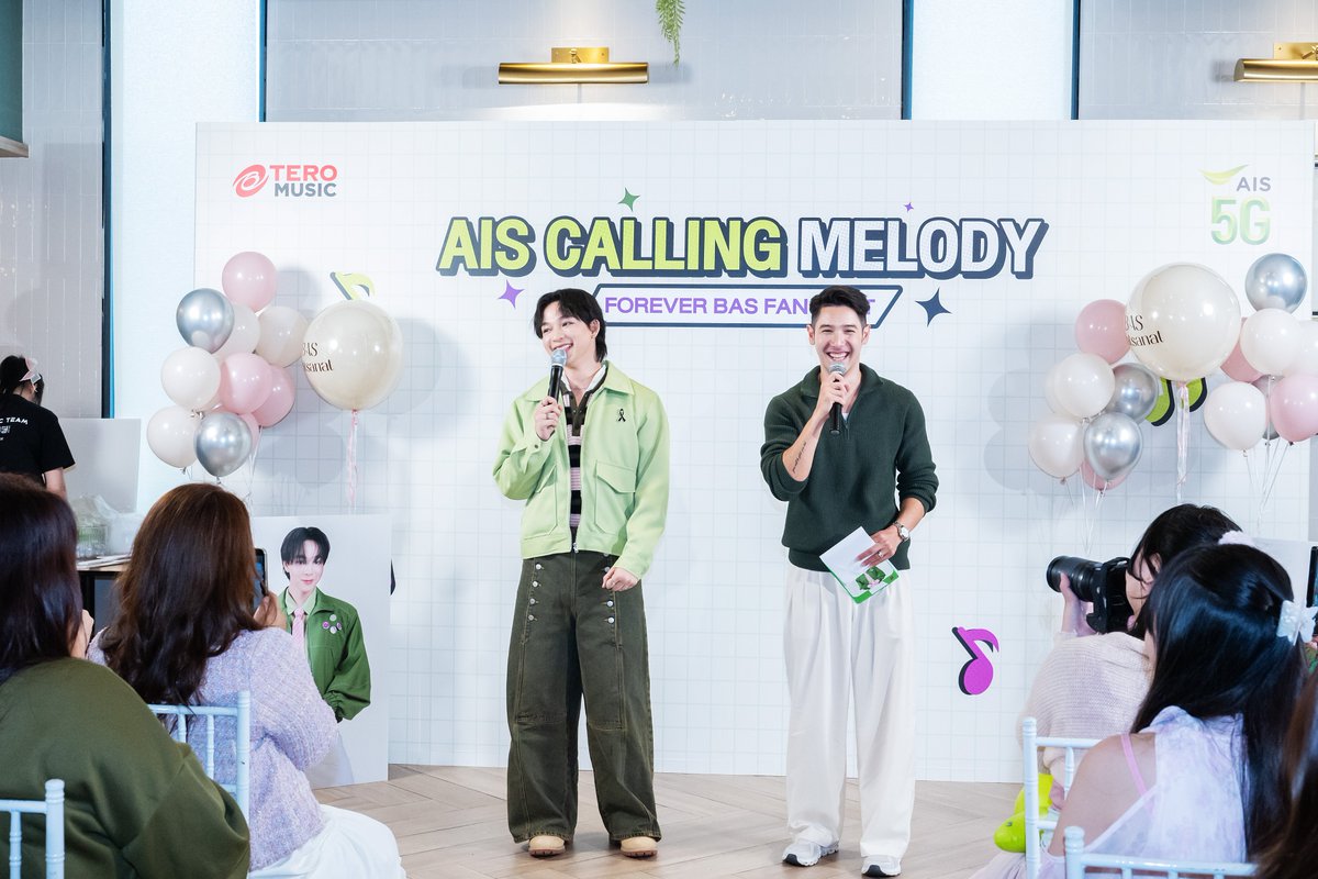 teromusicth's tweet photo. ภาพบรรยากาศงานเอ็กซ์คลูซีฟ AIS Calling Melody “Forever BAS Fan Meet” กับ @basjtr อุ่นใจกันแบบสุดๆ 👶🏻💚

🙏🏻 ขอบคุณผู้โชคดีแฟนๆ #บาสเด็กอ้วนที่แท้จริง ทุกคนที่มาร่วมสนุกและเติมโมเมนต์น่ารักๆ ของน้อนบาสของแมะไปด้วยกันน้า

@wabisabiTH @AIS_Thailand
#AISxBasHatsanat
#AISCallingMelody
#AISVDOCallingMelody
#TeroMusic
#bbasjtr #BasHatsanat
