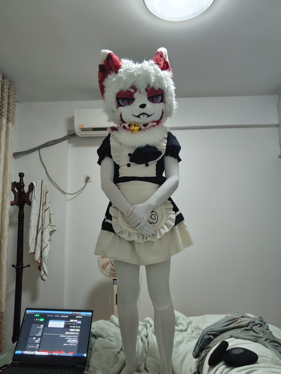 konggew9's tweet photo. 你好，很不高兴为你服务 https://t.co/ujLuTWAEzK