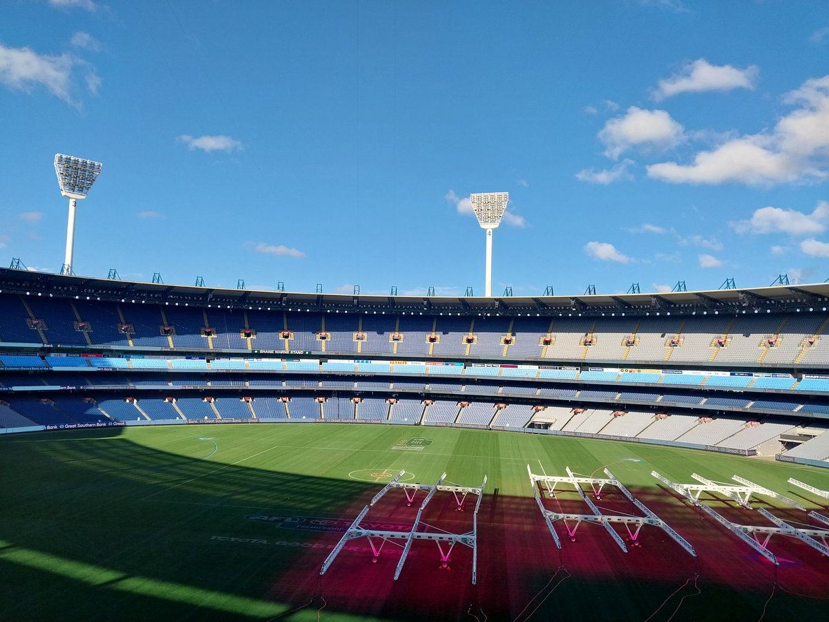 RobynBoyce2's tweet photo. Did the MCG tour today. My dad was a guide, but I never did a tour with him. It was fantastic,  and it was great to see so many enthusiastic young people enjoying our sporting history. https://t.co/34S3SgLN9S