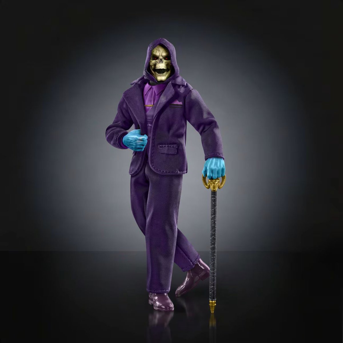 preterniadotcom's tweet photo. Official product shots of the Mattel Masters Of The Universe Chronicles Dream Date Skeletor with Soft Goods Suit &amp; Cat.

No word yet on where this is supposed to be sold. https://t.co/8Z3BIQRSPC