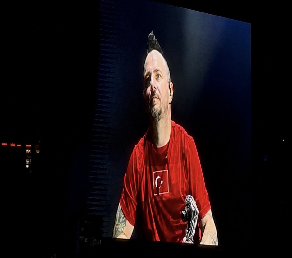 tunridaiv's tweet photo. #threedaysgrace https://t.co/lRThXtWq8a