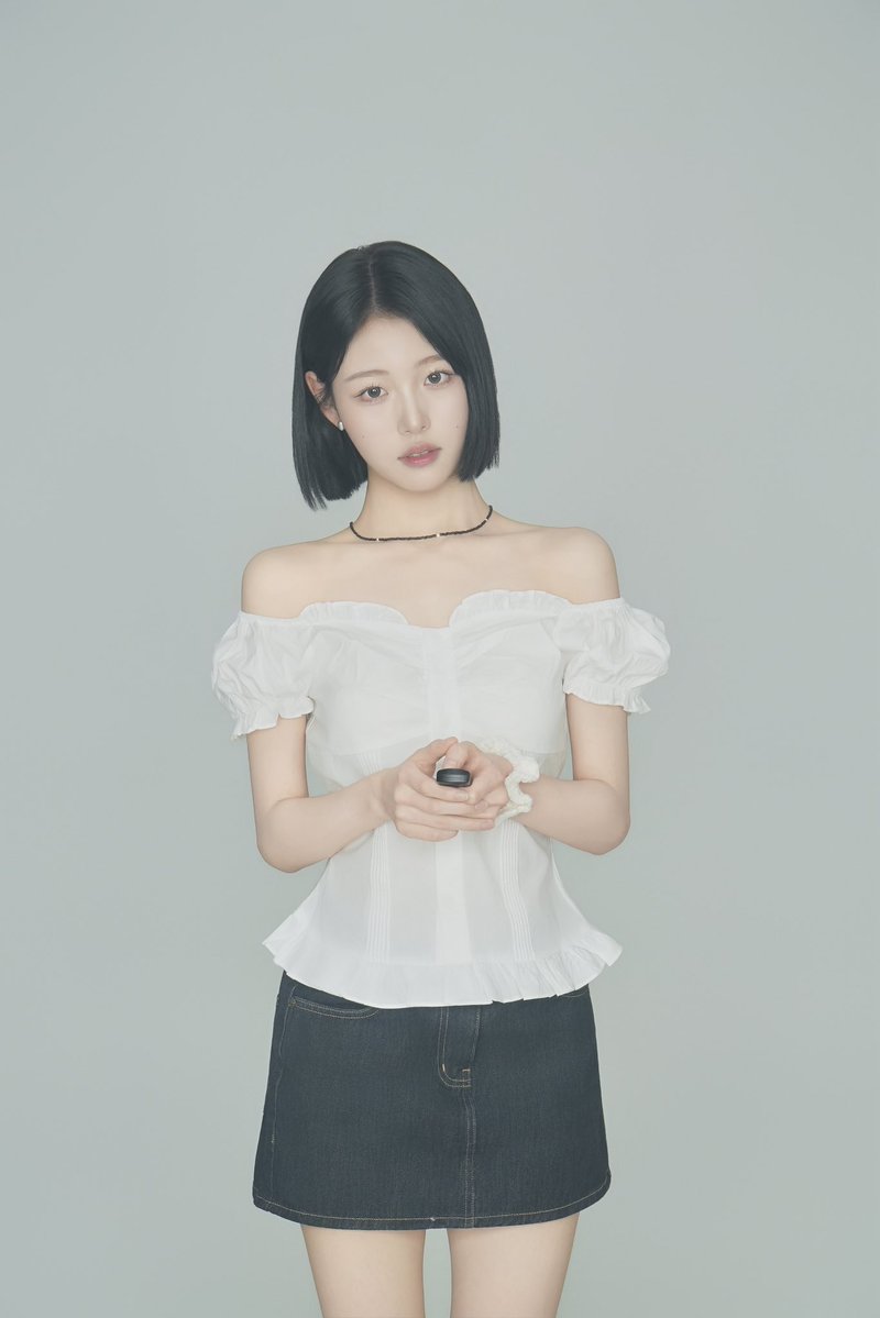 athrtarin's tweet photo. birthday princess 👸🏻🧁 https://t.co/YEI2uaRVjH