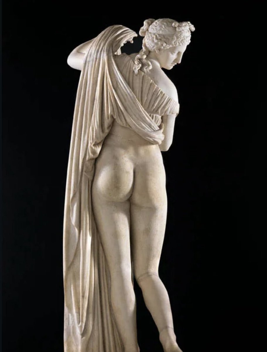 shy_sylvi's tweet photo. @Stalag_Fiction @cringe_panda wait nevermind I have a better example. ‘Venus Calipyge’ (1st century AD) https://t.co/jWohPnr2hg