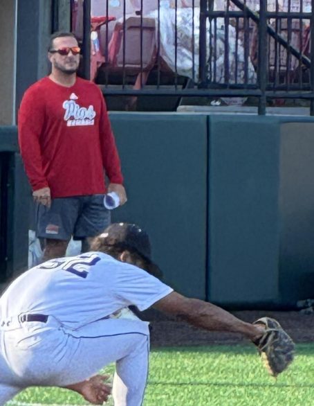 I95Metro's tweet photo. The @sacredheartbsb are always represented at I-95.  Led by their amazing head coach @PatEgan32 and there TOP flight RC @TK_Kiernan.  We love having such an incredible school and program.  Who is next for the boys in red? https://t.co/fPx8ibEoJa