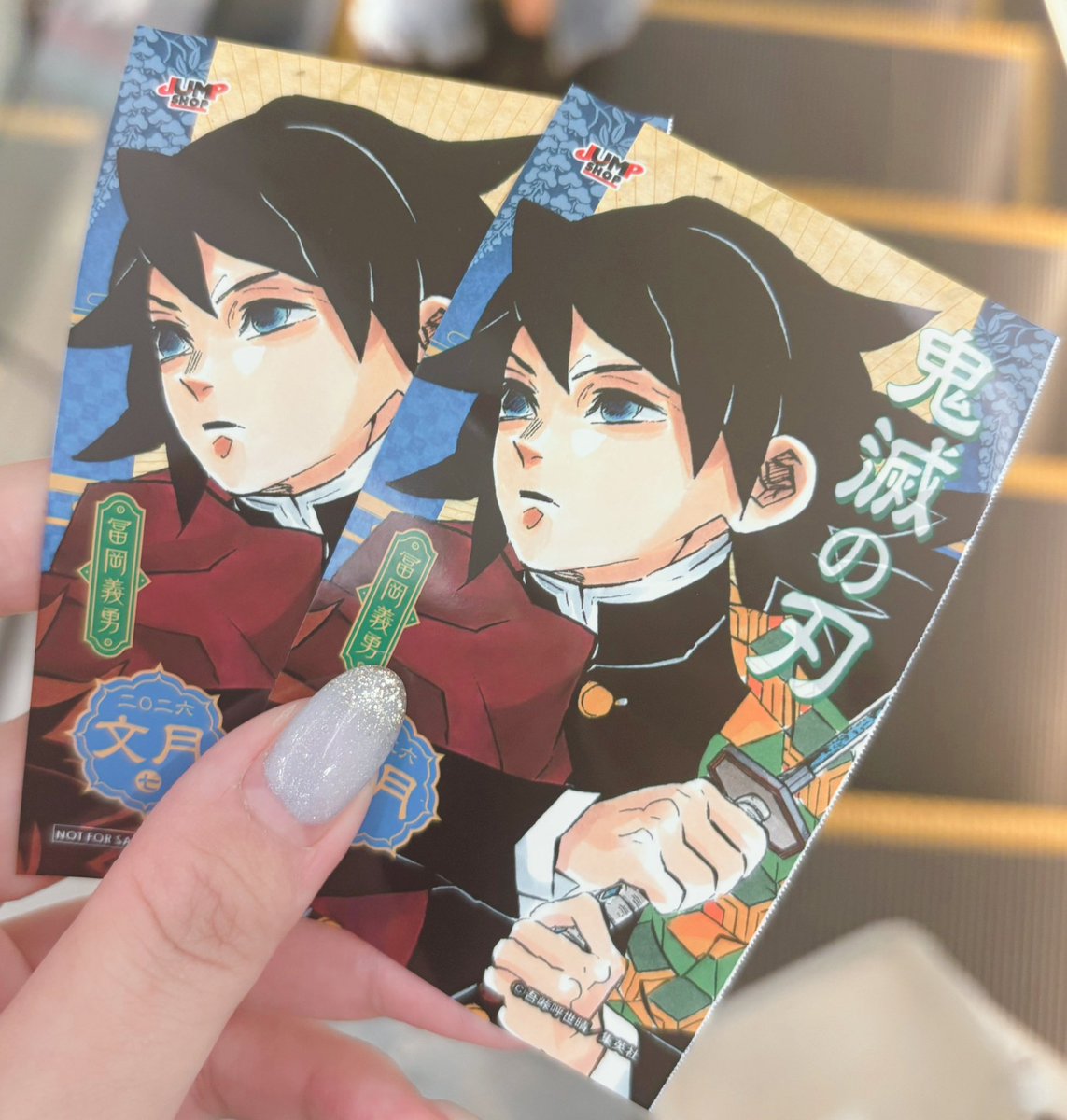 rkshiii's tweet photo. ブロマイドくださいとしか言わなかったのに義勇さんですか？って言われた🌱

なんでバレた https://t.co/pVmTH6vldu