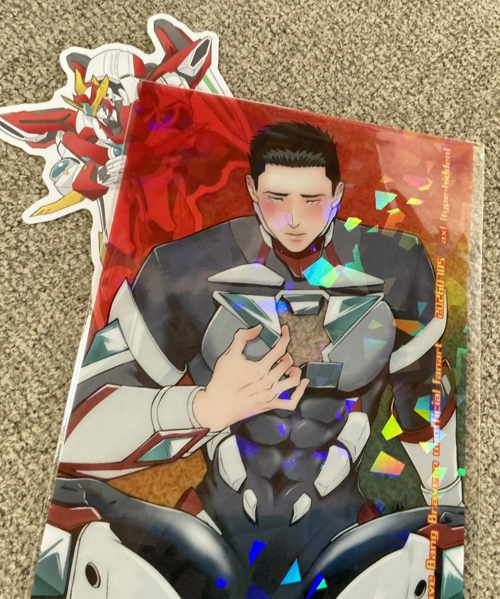 9Min178cm's tweet photo. アンソロ本体には ポストカード２種が付いています
表紙イラストの普通のポストカードと
裏表紙絵のフルカラー版 キラキラクリアポストカードです https://t.co/AmI0i1aLTs