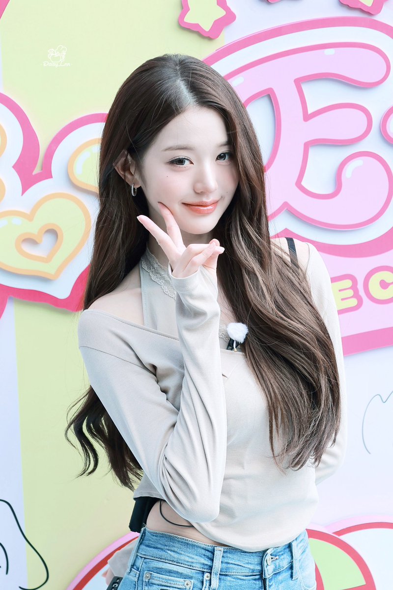 Daisy_Lnn's tweet photo. 26.07.01

#아이브 #IVE #장원영 #JANGWONYOUNG #원영 #WONYOUNG #ウォニョン https://t.co/BJ8vzPV2Dh