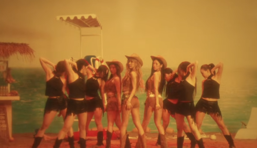 insomnicsy's tweet photo. #UAU #유아유 IS BACK!!!! 🏖️🔥

🔗https://t.co/rruGOGg10k https://t.co/YX8j9XZl0N