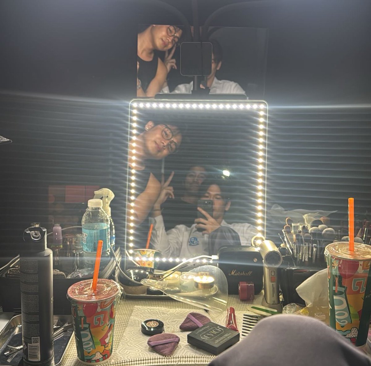 hyaselyse's tweet photo. WAIT OYE PHOTOSHOOT TODAY?!?! 

third one is gab and lance's rm! https://t.co/k3wptR6RTL