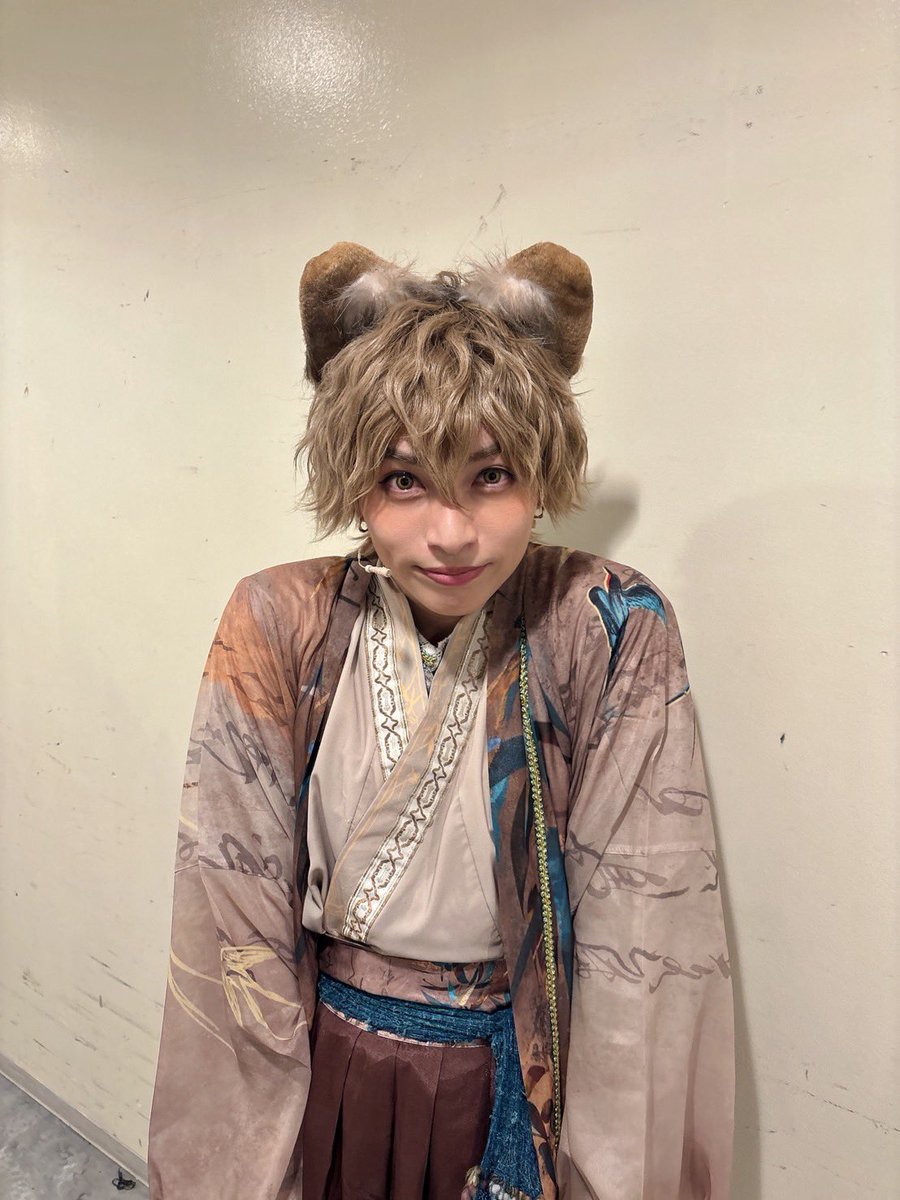 ryosuke_smy's tweet photo. 18公演お疲れ様。七宝。

あっ、この後尾武斗に食べられたらしい。

らしい。 https://t.co/KCx7C0DJma