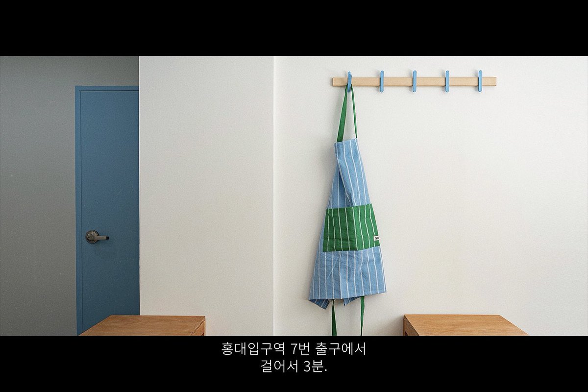 cafe_bluelog's tweet photo. 홍대 블루로그를 소개합니다.

새로운 공간 오픈을 기념하여 더 다양한 지원 품목을 준비했습니다.
대관료와 최소 수량에 대한 부담 없이✖️
편하게 문의주세요💌

급한 일정 환영❕
⠀Click⬊
https://t.co/rVzeYs7PpT

홍대 파란색 생일카페 생카 컵홀더이벤트 아이돌 배우 버츄얼 애니 2D 운동선수 https://t.co/iliX07SLt9