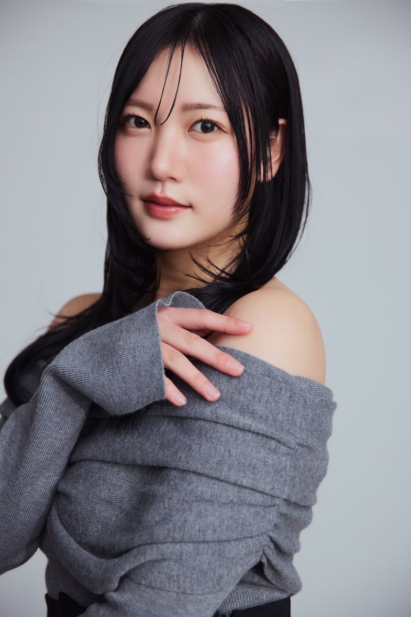 anju_manabe0610's tweet photo. 【ご報告】

この度、AJ Executiveに所属することになりました。

今まで以上に活動の場を広げ、お芝居やモデルなどの活動に真摯に向き合い、1人の表現者として魅力的な女性になれるよう努めます。

よろしくお願いいたします！

眞鍋杏樹

https://t.co/n3twmFu7L1 https://t.co/tLfdsafU13