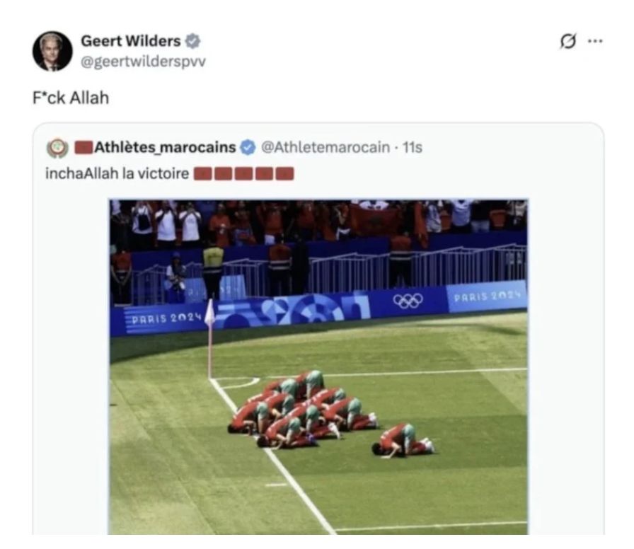 tayyip_sarac's tweet photo. Fas Milli Takımı kazanıyor
İslam düşmanları çıldırıyor.

Maçtan önce Dua, sonra Secde ettiler.
Onlar; Endülüs'ün, Tarık bin Ziyad'ın çocukları. Dünya kupasında Hollanda'yı eleyerek üst tura geçtiler.
Maç bitince Şükür secdesi yaptılar.

Bu güzellikler yaşanırken Hollanda'lı ırkçı
faşist siyasetçi Geert Wilders, ülkesinin mağlubiyetini kabullenemedi. Şükür secdesi yapanlara ve 'Allah'a küfretti.

Geert Wilders,  İslam ve insanlık düşmanı bir hergele. O; Avrupanın gizlenilmeye çalışılan gerçek yüzü.

Fas'ın, Endülüs'ün  evladlarına gelirsek; Türkiye'den bin selâm olsun size, helâl olsun hepinize.
Unutmayın, Ümmetin kalbi sizlerle!

#Morocco  #FIFAWorldCup #WorldCup2026