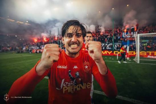 OkiemWislakow's tweet photo. 🚨Do przerwy Wisła wygrywa 3:0 z Puszczą‼️
2 bramki Duarte, oraz trafienie Bozica ⚽️
#WISPUN https://t.co/JDpj2UWjJR