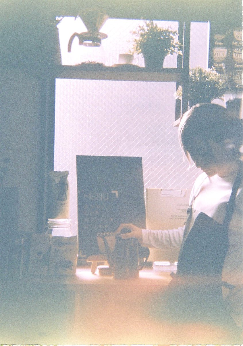 sen__1000cm's tweet photo. フィルムカメラ現像できた☕  cos https://t.co/VO0sFtbg3r