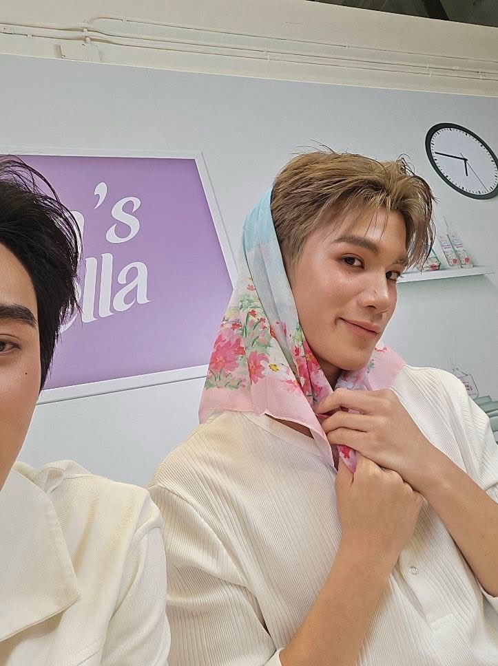 kingstella_th's tweet photo. Fan Cam หรือ Fan ครับกันนะ 🌻🪥

Special pic จาก King’s Stella 💜

#KingStellaxGeminiFourthLive
#KingStella
#FeelTheBloom https://t.co/IngTDOLemj