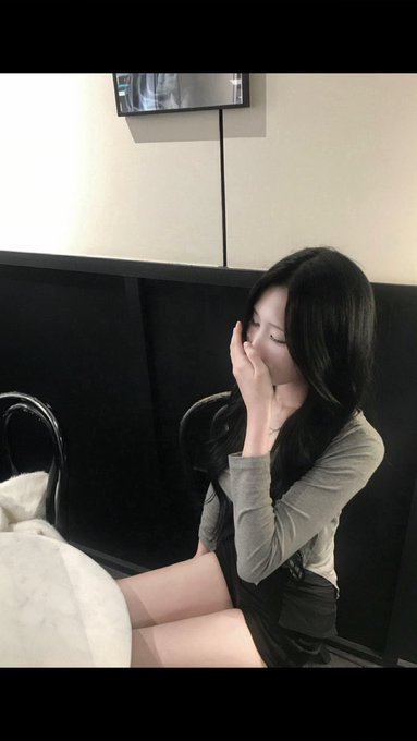 채원 tweet media