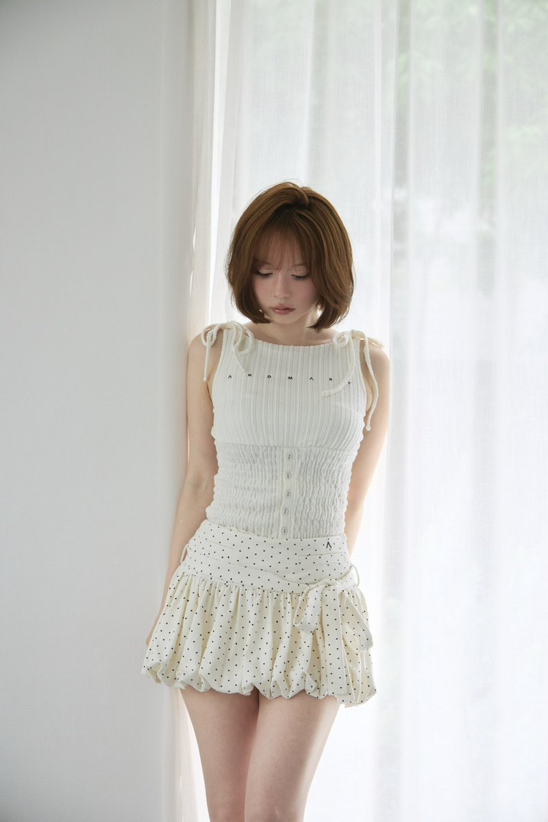 Lana ribbon tops color white/ice blue/black ¥8,800-tax in ふんわり