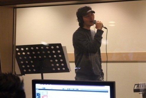 Hygge_GIL's tweet photo. 노래 부르며 녹음하는 저 순간들이 좋다…
우리 김가수🎤🎧

          사랑하면 안되니              너는 모른다

             roman                       Running to you https://t.co/vZ7Rz45YSd