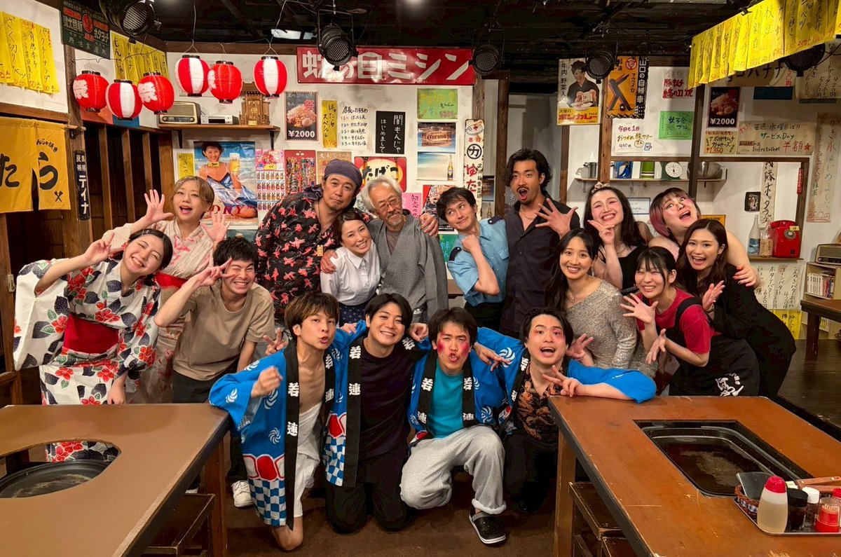 ai_mijyu_raijyu's tweet photo. #ホッチキス2026
固定カメラでの配信は
明後日7/3(金)23:59まで🎥です
(購入は7/3(金)17:00まで)
ご購入済でまだご視聴されてない方はお早めに是非ともご視聴(正直わたし期限切れしたことあったので…🥹)お願いします！！

写真はせっかく女の子達と2ショット撮ってもらったのを全員載せる所存。 https://t.co/JLrosr458W