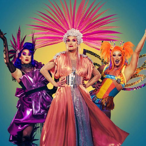 FairyPowered's tweet photo. #REVIEW
#5* from Lauren Fordham for Priscilla The Queen of the Desert at Sheffield Lyceum
“a raucous riot of colour, light and sound thanks”
https://t.co/mAEbw8052U
#Priscilla #QueenoftheDesert #themusical #sheffieldlyceum #fairypoweredproductions https://t.co/QK1j9tlNbT
