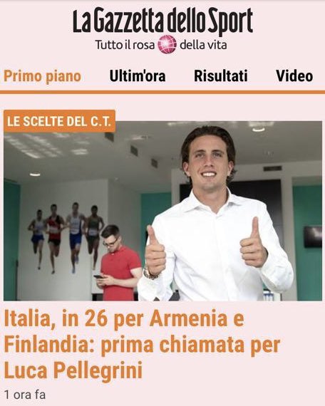charlierowing's tweet photo. 🤝💼 The transfer window officially opens in Europe today. For those working at clubs, reminder to be careful where you stand when a new player arrives, lest you unintentionally end up in one of the world’s biggest sports newspapers! 📸😅 https://t.co/CLdYmri9v4