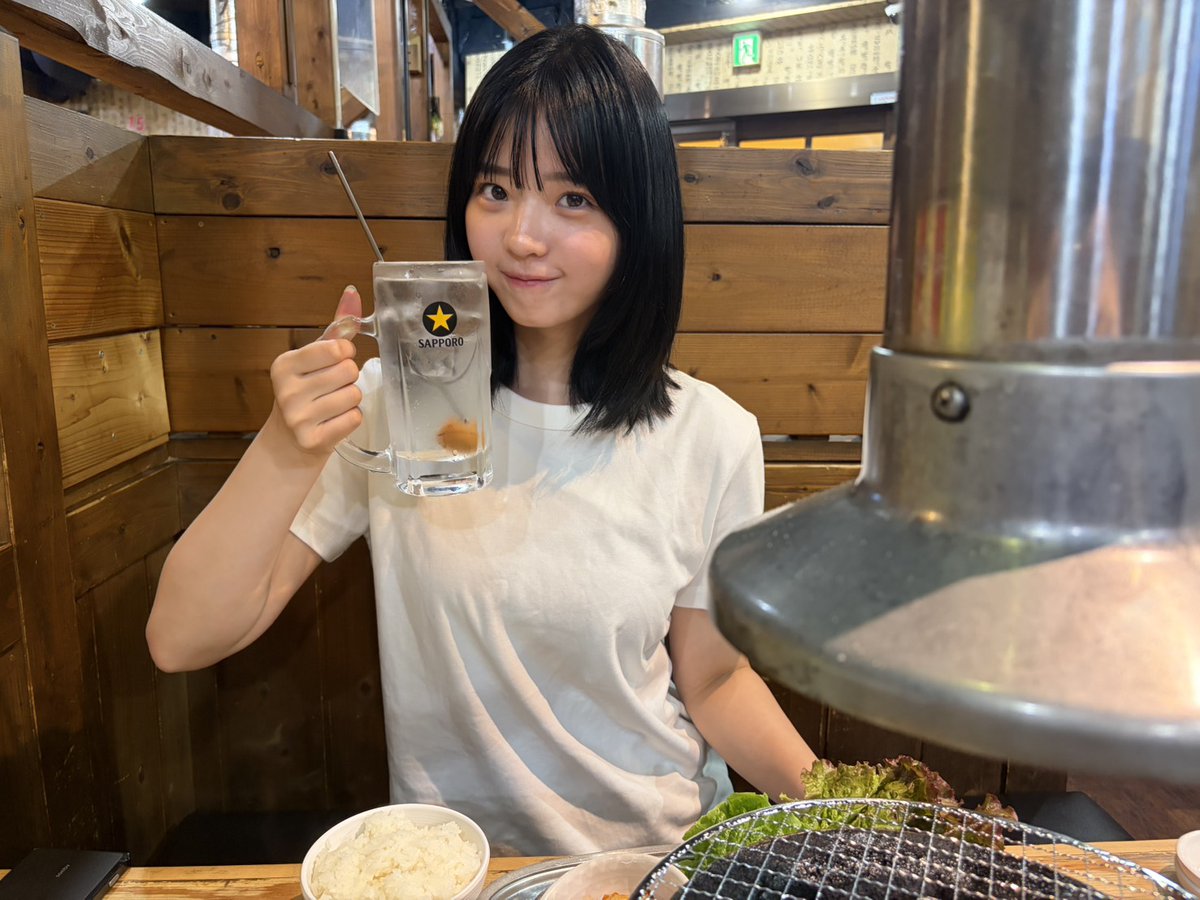 momoinoue99's tweet photo. 夏は焼肉🥓🍚 https://t.co/an0aSytsV7