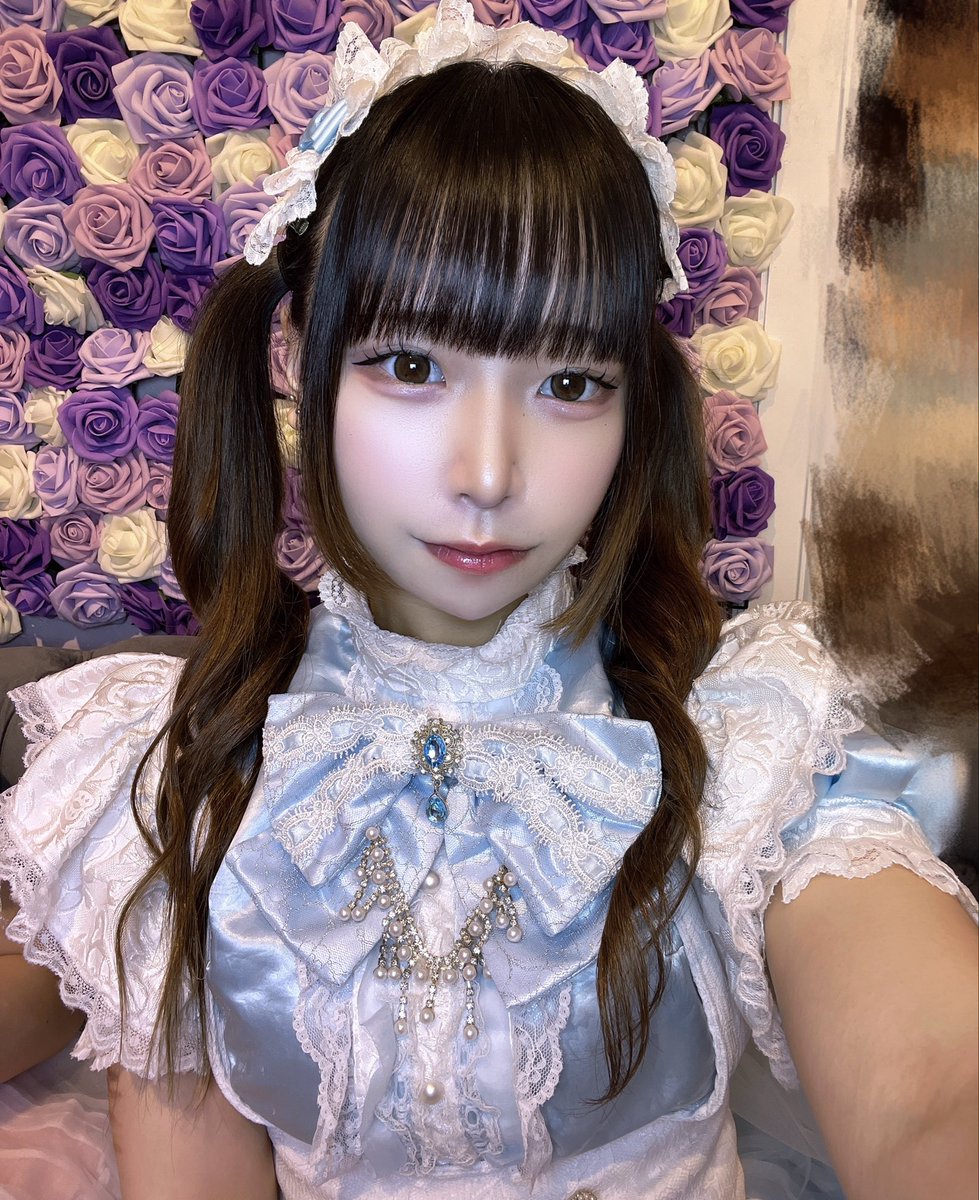 lu_ka_33's tweet photo. いてます！！！！！
7月はじまったよ、ほんとに頑張らせてもらえたらうれしいです
 #自撮り界隈 https://t.co/tNTmqNJHh1
