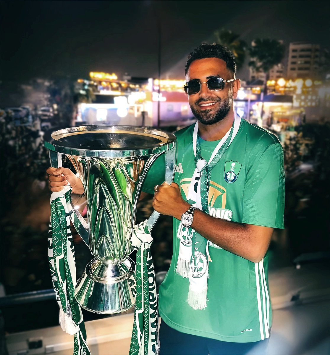 اهلاوي من الجزائر 🇸🇦💚🇩🇿 بطل القارة 🏆🔥🏆 tweet media