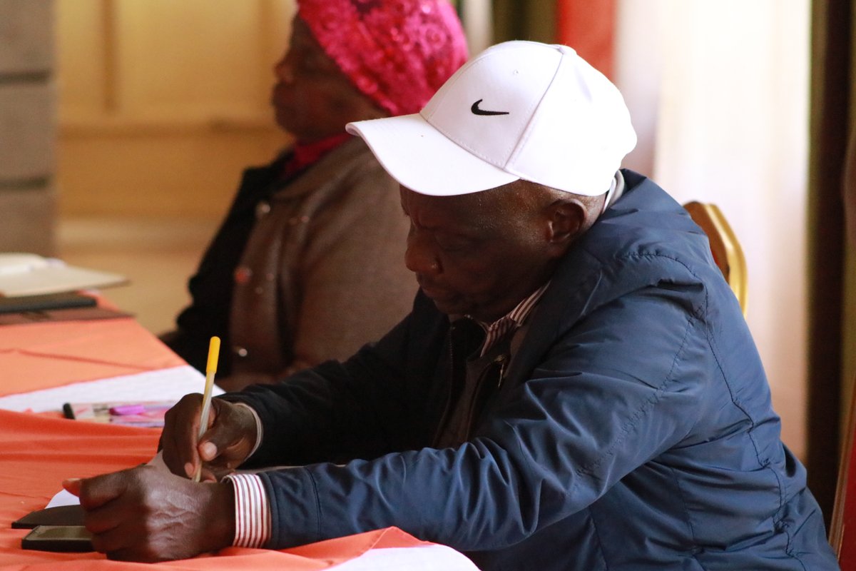 Lanablanetwork's tweet photo. We are advancing the Environmental &amp; Social Safeguards Framework (ESSF). Strong safeguards mean stronger communities &amp; healthier ecosystems. In your view, what’s the most important safeguard for balancing people and planet?
 #ESSF #ToPPProject
@WWF_Kenya https://t.co/XAu3gf349x