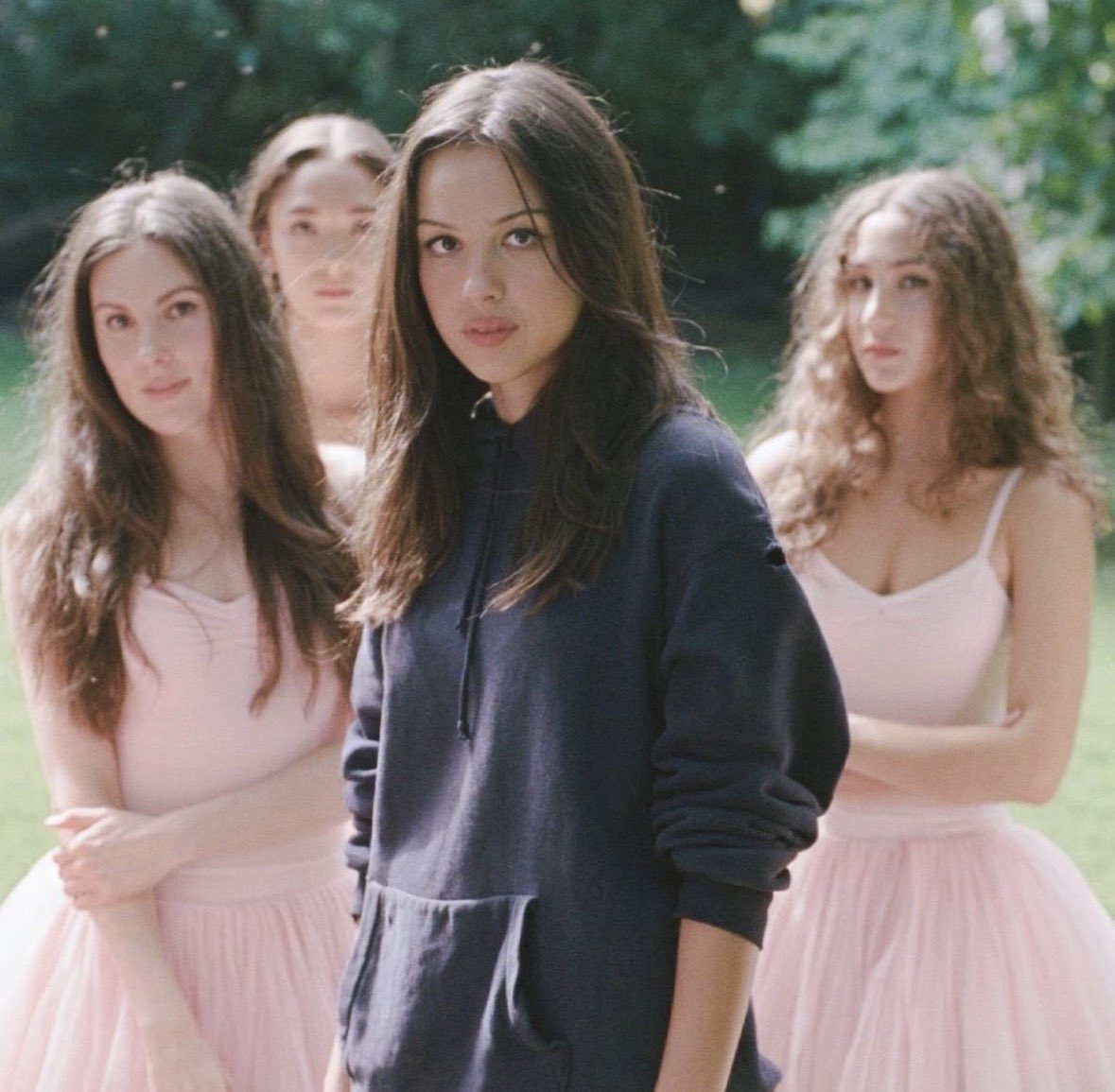 PopCrave's tweet photo. “stupid song” by Olivia Rodrigo has reached 100 MILLION streams on Spotify.

It’s her 34th song to achieve this. https://t.co/Boyk5dFPuo