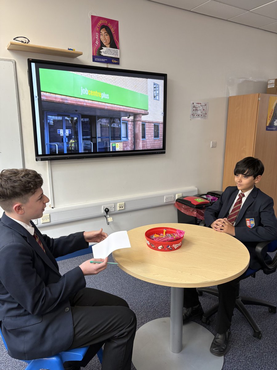PATKingsSchool's tweet photo. Great work yesterday from 8AML during their weekly PHSCE session. Students explored the factors that influence someone’s career choice. They even paid a visit  to the job centre along the way! #Careers https://t.co/2IK3BAOMVk