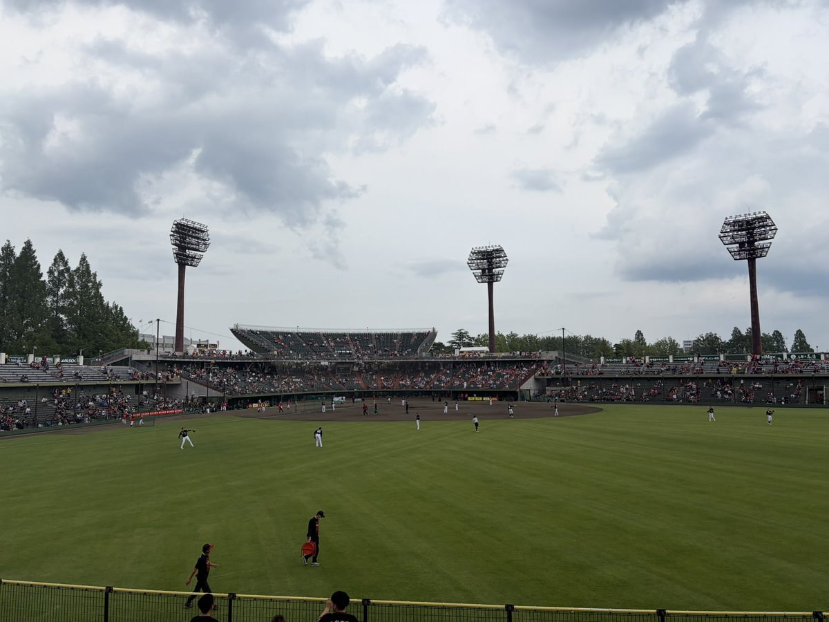 moe_jef39's tweet photo. 今日はロッテを見に郡山へ⚾️

#chibalotte https://t.co/6UQhCmp3Pm