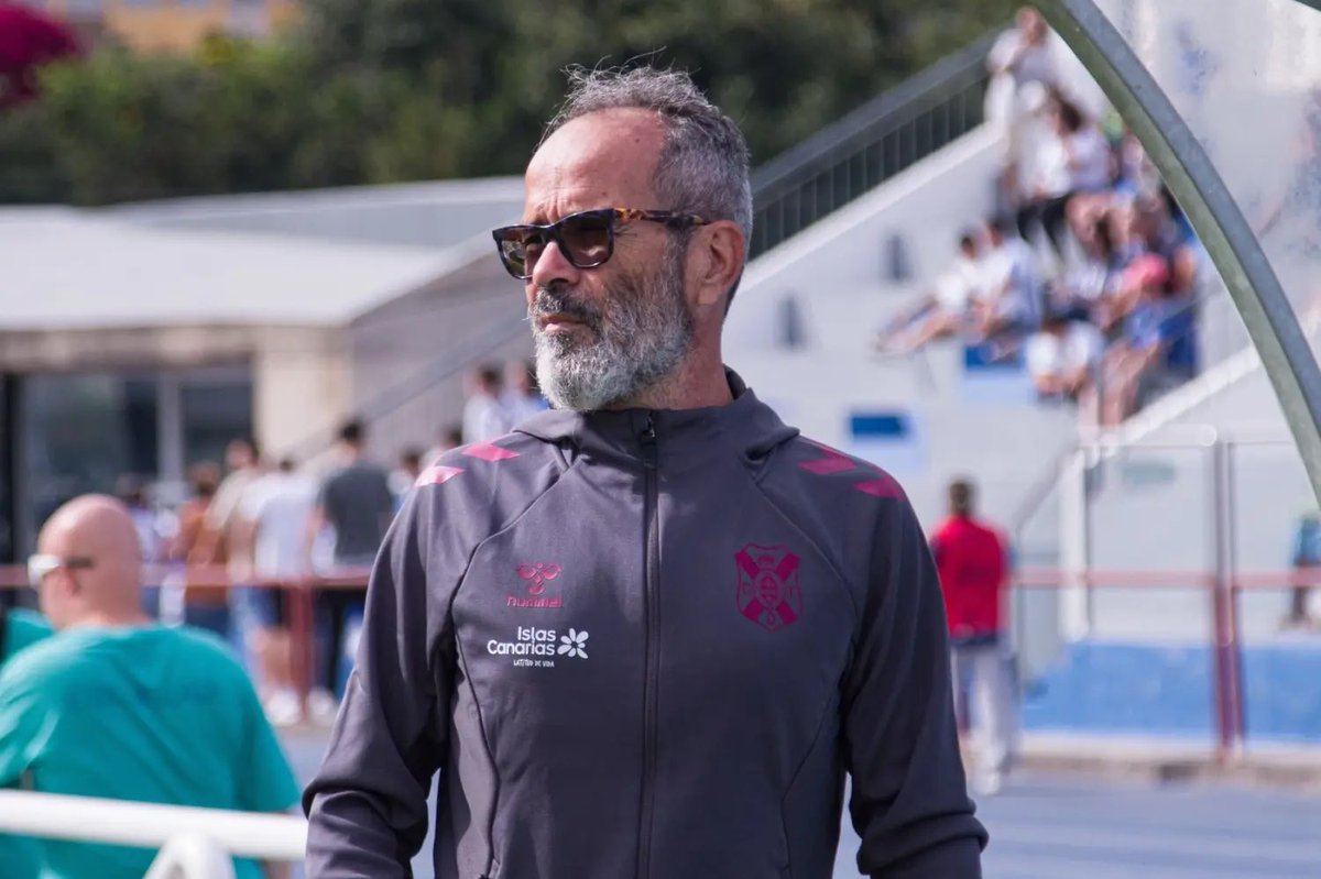 mdaswani's tweet photo. 🔐 ENTRENADORES @LaLiga2

▪️ TEN | Cervera
▪️ GIR | Quique Álvarez
▪️ OVI | Calero
▪️ LEG | Albés
▪️ ELD | Barragán
▪️ ALM | García Pimienta
▪️ VLL | Escribá
▪️ COR | Iván Ania
▪️ SPO | Lacarmón
▪️ CEU | JJ Romero
▪️ LPA | De la Barrera
▪️ ALB | Alberto Glez
▪️ RSO | Ion Ansotegi
▪️ CAD | Imanol Idiakez
▪️ MLL | Luis García
▪️ AND | Carles Manso
▪️ SAB | Ferran Costa
▪️ CAS | Pablo Hdez
▪️ CEL | Fredi Álvarez
▪️ BUR | Sergio Francisco
▪️ EIB | Aranbarri
▪️ GRA | Pacheta
