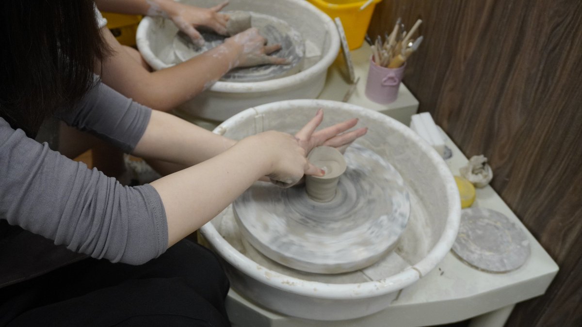 luhan60195's tweet photo. Immerse yourself in 30 mins of free clay modeling this weekend at City Art Space—no experience needed, just let your hands create!  Tag a friend who’d love to mold memories with you~ https://t.co/t42BoIFOEl