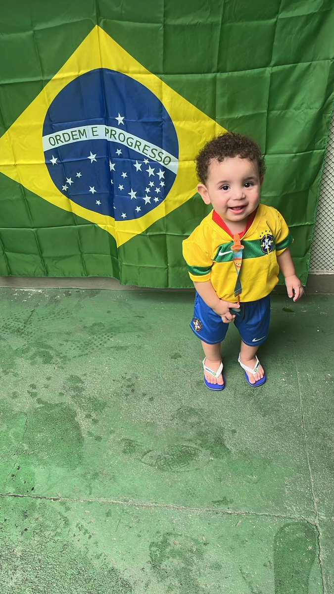 Fernand15091836's tweet photo. Primeira copa do pao de queijo da titia💙 https://t.co/A3PDoUpw5I