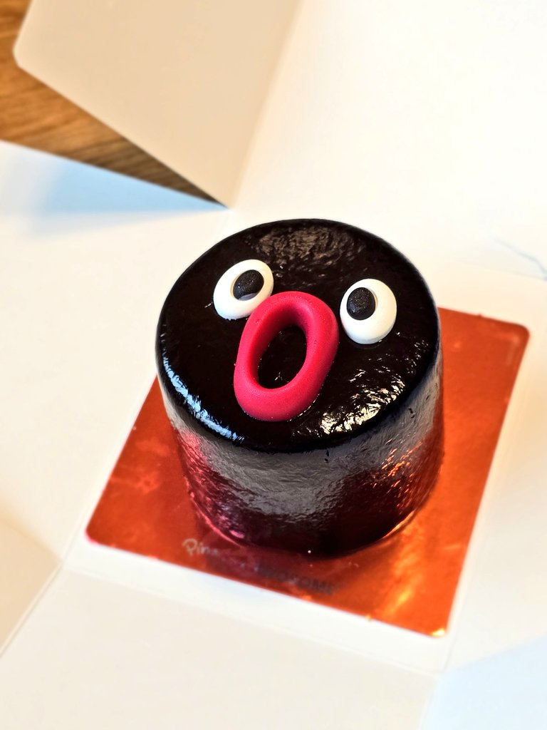 GONflower_'s tweet photo. 헤헷. 생일날 선물 받는거 먹어보고 의외로 넘 맛있어서... 오늘 또 사왓당 https://t.co/fod1hKAZiC