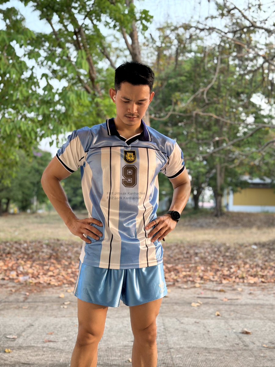 Jack_Kanhachin's tweet photo. คิดถึงสภาพนี้ว่ะ เดี๋ยวภาพเก่าหมดจะกลับไปวิ่งใหม่🤣 https://t.co/Dhs4f7I6Wn