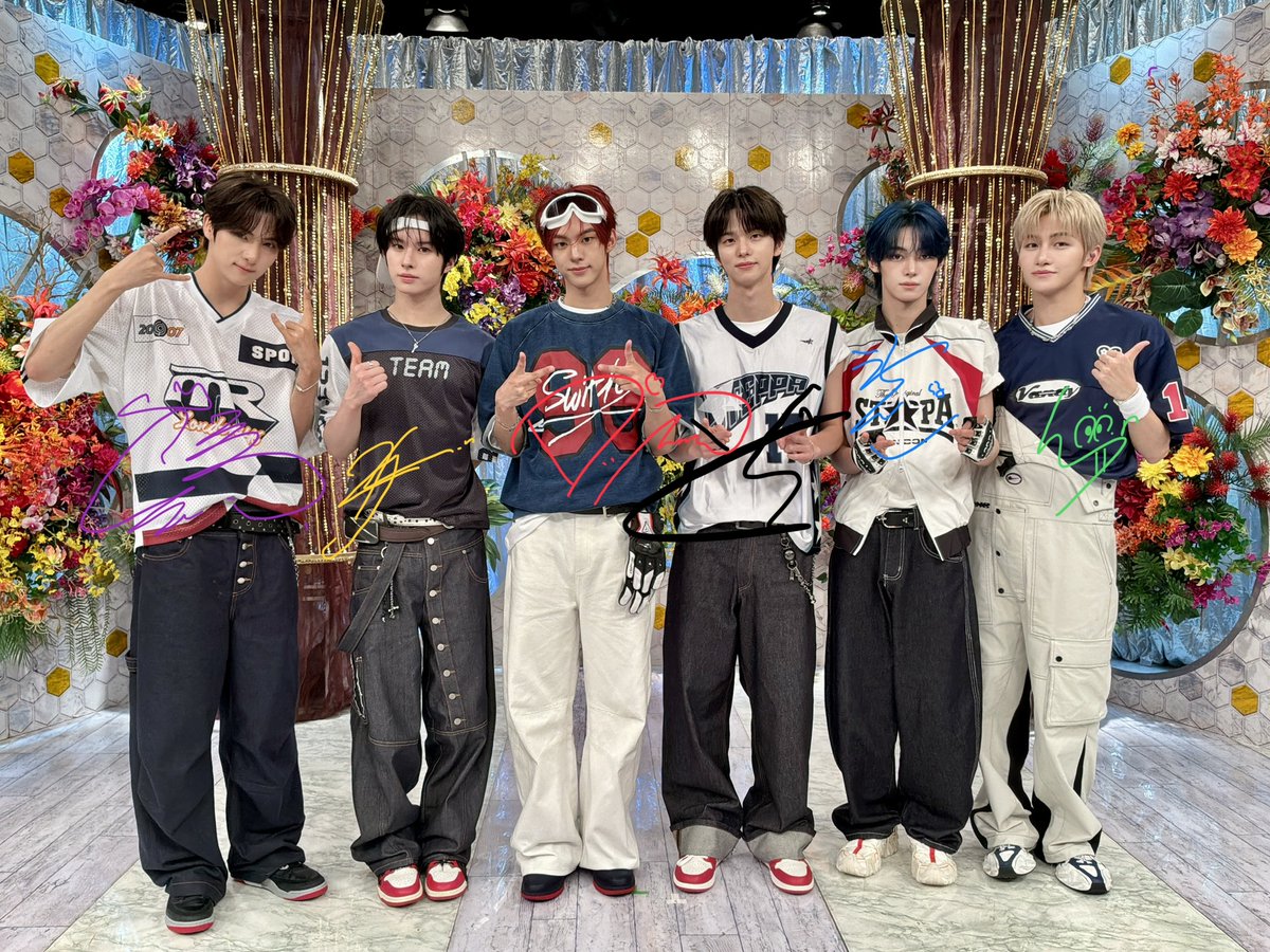 fns_kayousai's tweet photo. #TWS の皆さん
ありがとうございました💙

可愛らしい振り付けに
思わずキュンとしてしまいましたね❣️

感想はハッシュタグ
#FNS歌謡祭夏
でお待ちしております🙏🏻

#247WithUs https://t.co/BBVhAdfWmv
