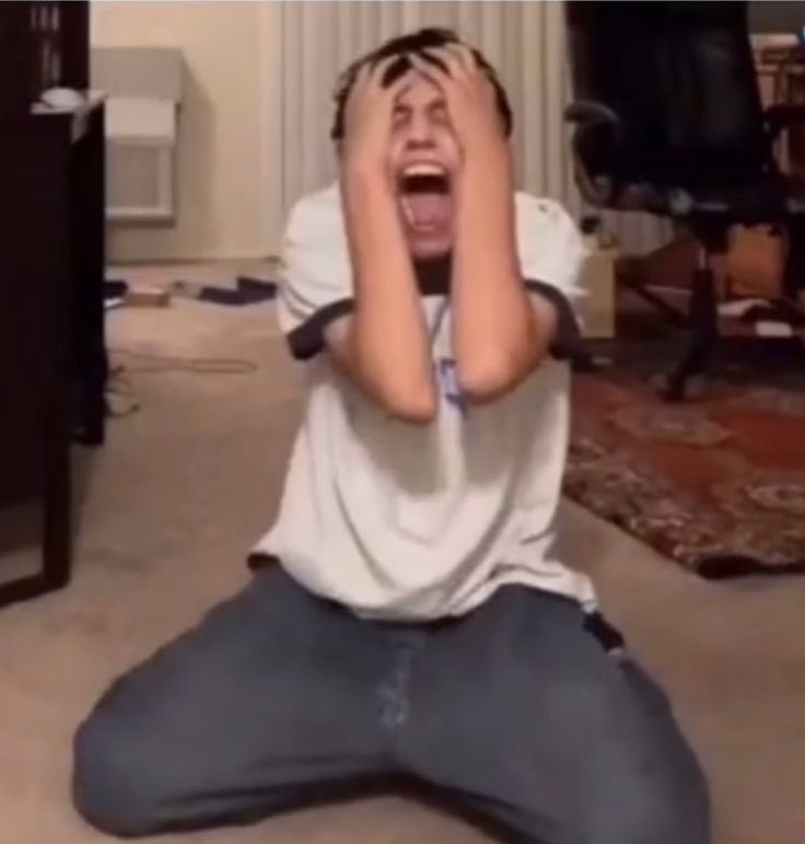 mentalloserrr's tweet photo. Man fml I got my period a week early https://t.co/HwT1MSU2hj