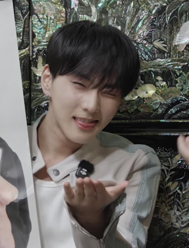 랑👽 tweet media