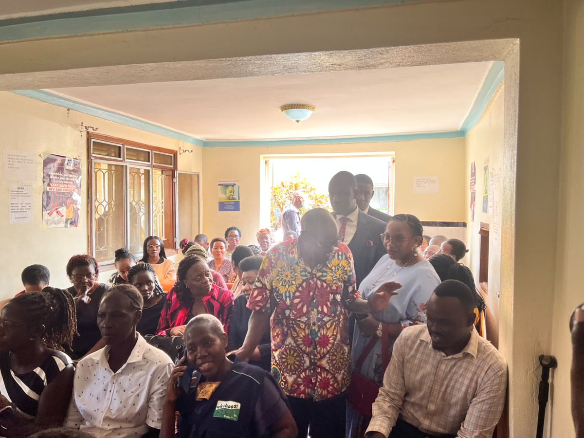 flaviakalule's tweet photo. In Court for the bail hearing of @miriamatembe. Courage to speak truth to power should be celebrated, not criminalized. We shall not be silenced. #IStandWithMatembe #IAmEveryWoman #Girl4rmButeeka https://t.co/2kT4dao6cl