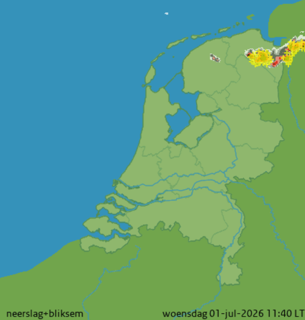 weermanrobert's tweet photo. Voor de komende uren geldt #codegeel voor de provincie #Groningen vanwege onweersbuien. Deze kunnen stevig zijn met veel regen in korte tijd, maar ook kans op hagel. De code geldt in ieder geval tot 13:00. https://t.co/CLg7I5LBBC
