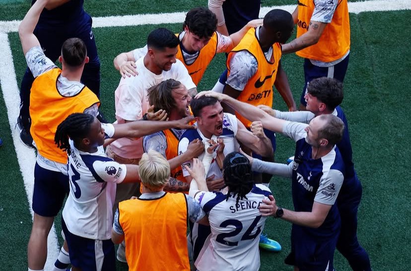 SB8308715342770's tweet photo. I’m genuinely going to miss Palhinha his energy and commitment kept Tottenham up.

Never once did I see that man throw the towel in, ran himself empty under De Zerbi also played some nice ball. 

The player I was dreading turning up at Tottenham became a key figure, Tonali & Fernandes is a ruthless decision that will take Spurs forward, their signings might not of happened without Palhinha efforts in the trenches 🤍🫶🏾
