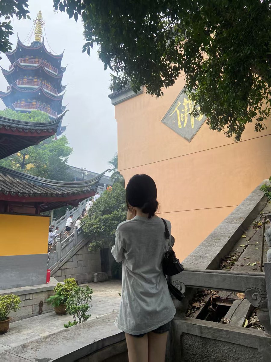 Ypmpb6's tweet photo. 女妈这样的鄙视怎么样 https://t.co/O6ijI21eXe