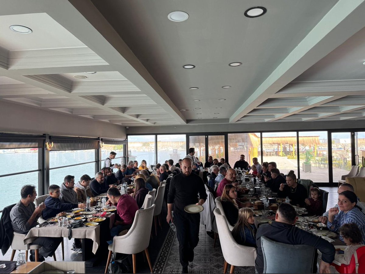 2727mmg2727's tweet photo. Trabzon'da buluştuk https://t.co/5welk34TXr