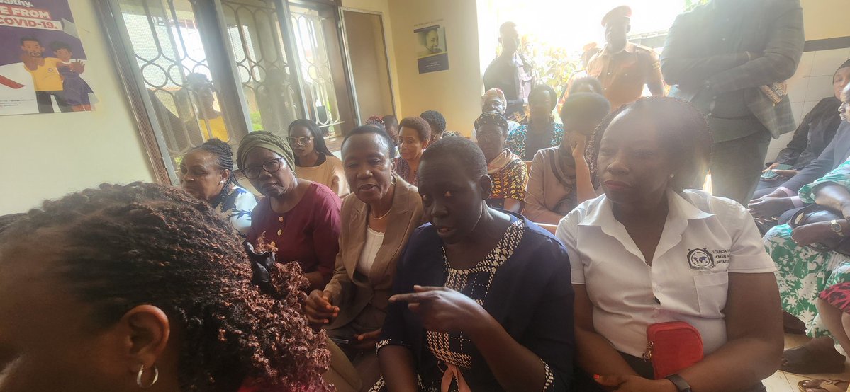 flaviakalule's tweet photo. Together with the Women's Movement and other groups, we have filled the Courtroom, in solidarity with an icon. @DrMiriaMatembe. https://t.co/8h7j8D2WV7